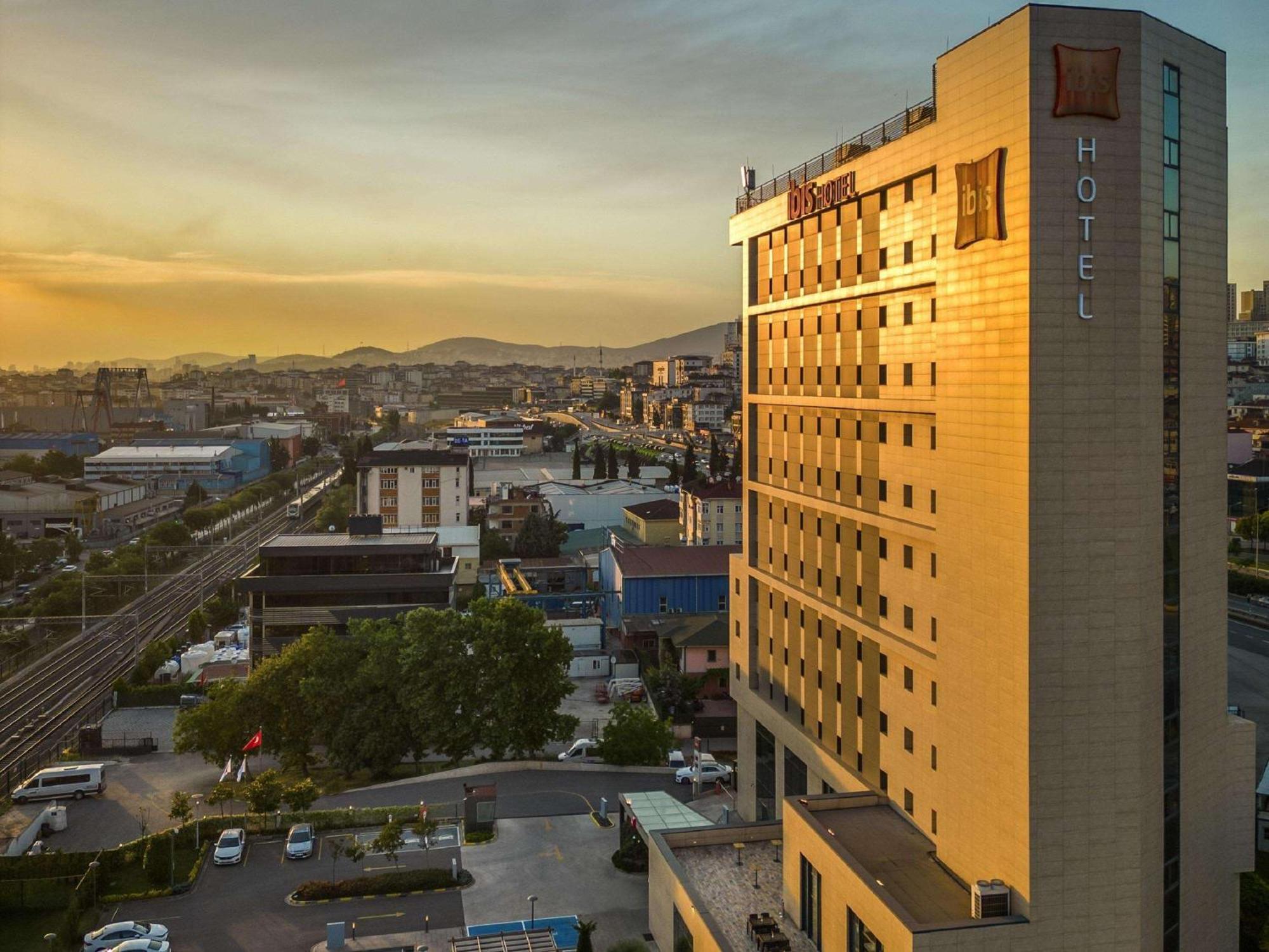 Ibis Istanbul Tuzla Hotel Cayirova Esterno foto